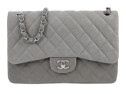 Accessoarer, CHANEL, VÄSKA, i auktion: Modekvaliten – Lördag 18 april