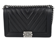 Accessoarer, VÄSKA, CHANEL, i auktion: Fashionabla – Torsdag 23 april