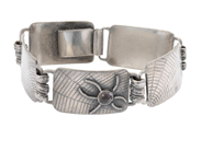 Smycken, ARMBAND, sterlingsilver, i auktion: Allmänna – Tisdag 26 maj