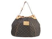 Accessoarer, VÄSKA, LOUIS VUITTON, i auktion: Fashionabla – Torsdag 28 maj