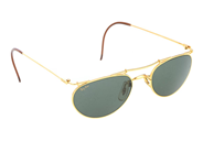 Accessoarer, SOLGLASÖGON, RAY BAN, i auktion: Fashionabla – Torsdag 28 maj