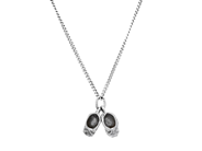 Smycken, HÄNGE MED KEDJA, sterlingsilver, i auktion: Allmänna – Tisdag 28 juli