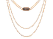 PÄRLCOLLIER, 2 rader, orientaliska pärlor ca 3,0-4,6 mm, GCS report 5786-2390, lås i 18K guld med monogram och hårarbete, Anders Ekholm, Stockholm 1796, längd 42 cm, vikt 20,4 g, etui.