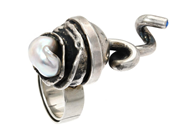 Smycken, RING, silver/vitmetall, i auktion: Lilla Smycken – Tisdag 2 juni