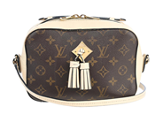 Accessoarer, VÄSKA, LOUIS VUITTON, i auktion: Modespecial – Lördag 22 augusti