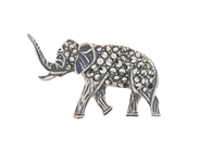 BROSCH, sterlingsilver, markasiter, motiv av elefant, mått ca 2 cm x 3 cm, vikt ca 4,0 g, två stenar saknas. på auktion i Stockholm, Stockholms län hos Kaplans Auktioner