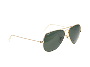 Accessoarer, SOLGLASÖGON, RAY BAN, i auktion: Fashionabla – Torsdag 30 juli