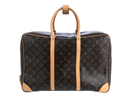 Accessoarer, VÄSKA, LOUIS VUITTON, i auktion: Modespecial – Lördag 22 augusti