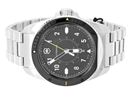 Klockor, VICTORINOX, Swiss Army, i auktion: Klockor – Lördag 8 augusti
