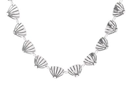 COLLIER, sterlingsilver, snäckmotiv, längd 44 cm, vikt ca 29,1 g.