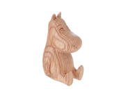 TRÄFIGUR, ek, Moomin Moominmamma, bredd 6,4 cm, längd 5 cm, höjd 10 cm, designhouse, kartong. på auktion i Stockholm, Stockholms län hos Kaplans Auktioner