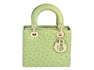 DIOR, VÄSKA, Lady Dior, grönt strutsläder, champagnefärgade beslag, 20x16x8 cm, märkt 02-MA-0251, år 2021, dustbag. Very Good Condition.