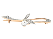 BROSCH, 18K guld/platina, 12 gammalslipade diamanter varav den största ca 0,40 ct, ca TCr/P, bredd 45,8 mm, vi på auktion i Stockholm, Stockholms län hos Kaplans Auktioner