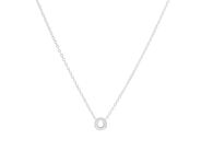 HÄNGE MED KEDJA, sterlingsilver, bokstaven "O", längd 45 cm, vikt ca 1,3 g. på auktion i Stockholm, Stockholms län hos Kaplans Auktioner