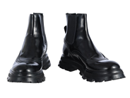 SKOR, ALEXANDER MCQUEEN, Boots, svart lackskinn, stl 37, lätt slitage, kartong. på auktion i Stockholm, Stockholms län hos Kaplans Auktioner