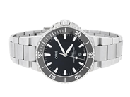 ORIS, Aquis Date (300m/1000ft), Cal 733 (SW 200-1), Serie nr. 4089536, Ref nr. 01 733 7787 4154-07 8 22 04PEB, på auktion i Stockholm, Stockholms län hos Kaplans Auktioner