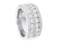 STRÖMDAHLS, ring, 18K vitguld, 60 briljantslipade diamanter 2,30 ctv, TW/VS-SI, bredd 10 mm, stl 17,25 mm, vikt 20,3 g.