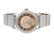 OMEGA, Suverän, s.k. "Tuxedo Dial", Cal 30 T2 PC, Serie nr. 10028338, Ref nr. CK 2400, Boett nr. 2400-1 / 2566 på auktion i Stockholm, Stockholms län hos Kaplans Auktioner