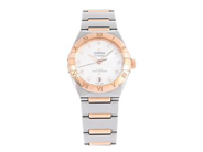 OMEGA, Constellation, Co-Axial, Master Chronometer, Cal 8700, Verk nr. 89935806, Serie nr. 89935806, PIC nr. 131.20.29.20.55.001, damur, 29 mm, stål/guld, automatisk, safirglas, datum, pärlemorurtavla med diamanter (11 st. 8/8), glasbaksida, integrerad originallänk, viklås, Ref nr. STZ008295, cert, 