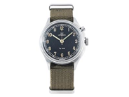 LEMANIA, Tg 195, "Tre kronor", Cal 2225, Serie nr. 1004449, Boett nr. 57/2083 / 30/3, militärmodell, kronograf, herrur, 40 mm, stål, manuell, plexiglas, revoverad/relumad urtavla samt visare, fasta bandstift, NATO-band, ca 1957.