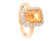RING, 18K guld, smaragdslipad citrin ca 1,80 ct, briljantslipade diamanter 0,28 ctv enligt gravyr, ca TW/VS, K på auktion i Stockholm, Stockholms län hos Kaplans Auktioner