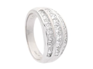 STRÖMDAHLS, ring, 18K vitguld, prinsesslipade diamanter 1,60 ctv, TW/VS-SI, stl 17,5 mm, vikt 6,7 g.