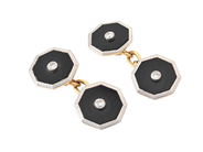 MANSCHETTKNAPPAR, 18K guld/platina, onyx, äldre briljantslipade diamanter ca 0,16 ctv, 12 mm, vikt 6,4 g. på auktion i Stockholm, Stockholms län hos Kaplans Auktioner