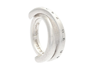 EFVA ATTLING, Pencez De Moy Edge Ring, sterlingsilver, Stockholm 2000, stl 15,75 mm, vikt 8,8 g, kraftigt slit på auktion i Stockholm, Stockholms län hos Kaplans Auktioner