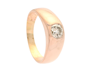 RING, 18K guld, antikslipad diamant ca 0,47 ct, ca LY/SI, stl 16 mm, vikt 5,2 g, litet nagg på kronan. på auktion i Stockholm, Stockholms län hos Kaplans Auktioner