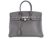 HERMÈS, VÄSKA, Birkin Retourne 35, eutope Togo läder, blå insida, silverfärgade beslag, 35x26x18 cm, märkt O i på auktion i Stockholm, Stockholms län hos Kaplans Auktioner