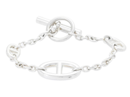 HERMÈS, ARMBAND, Farandole, Chaine d'ancre motifs, sterlingsilver, längd ca 18 cm, vikt 25,1 g, originalask. V på auktion i Stockholm, Stockholms län hos Kaplans Auktioner