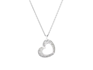 HÄNGE MED KEDJA, hjärta, 18K vitguld, briljantslipade diamanter 0,80 ctv, TW/VS-SI, längd 42 cm, vikt 5,8 g. på auktion i Stockholm, Stockholms län hos Kaplans Auktioner