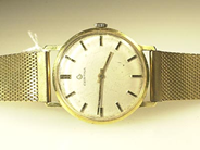 Pantvaror, 1 Herrarmbandsur Certina 18k med länk i dubblé, i auktion: Pant – Onsdag 20 april 2005