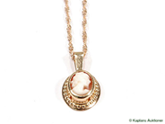 Pantvaror, Halskedja, Singapore 41cm, i auktion: Pant – Måndag 12 december 2005