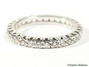 Smycken, HELALLIANSRING, 18K vitguld med briljanter ca 1,19 ctv, i auktion: Klassiska – Lördag 27 maj 2006