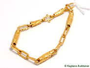 Pantvaror, Armlänk, 18K 16cm, i auktion: Pant – Tisdag 30 maj 2006