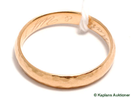 Pantvaror, Ring, 18K graverad 4,4g, i auktion: Pant – Tisdag 30 maj 2006