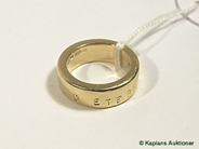 Pantvaror, Ring, 18K design - Efva Attling, i auktion: Pant – Tisdag 1 augusti 2006