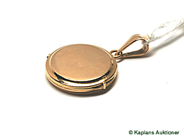 Pantvaror, 1 Medaljong (små bucklor), 18K. Vikt 3,5g, i auktion: Pant – Torsdag 21 september 2006