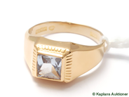 Pantvaror, Ring, med sten 18K Ø17 1/4 3,1g, i auktion: Pant – Tisdag 24 oktober 2006