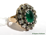 Pantvaror, 1 Ring med grön & vita stenar, stl:17, i auktion: Pant – Torsdag 14 december 2006