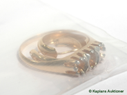 Pantvaror, Diverse guld 18K. Vikt 4,09g, i auktion: Pant – Torsdag 14 december 2006