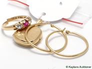 Pantvaror, Partiguld, Medaljong, i auktion: Pant – Tisdag 30 januari 2007