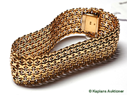 Pantvaror, 1 Armband 18K   19 cm. Vikt 54g, i auktion: Pant – Lördag 17 februari 2007