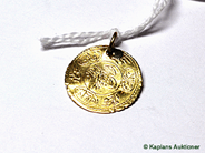 Pantvaror, 1 Berlock 21K  sk.. Vikt 0,9g, i auktion: Pant – Lördag 17 februari 2007