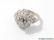 Pantvaror, Ring, 18K med diamanter vitguld Ø 17 24 x ca 0,015 ct + 1 x ca 0,16 ct 4,6 g, i auktion: Pant – Tisdag 27 mars 2007