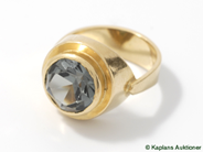 Pantvaror, Ring, 18K med sten Ø 16 1/2 7,1 g, i auktion: Pant – Tisdag 27 mars 2007