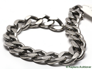 Pantvaror, 1 Armband Pansar, ca 21,5cm, i auktion: Pant – Torsdag 13 december 2007