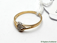 Pantvaror, Ring, 18K med diamanter 2xca 0,01ct Ø18 1,6g, i auktion: Pant – Tisdag 17 juni 2008