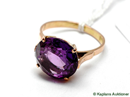 Pantvaror, Ring, 14K med lila sten Ø19 5,8g, i auktion: Pant – Tisdag 17 juni 2008